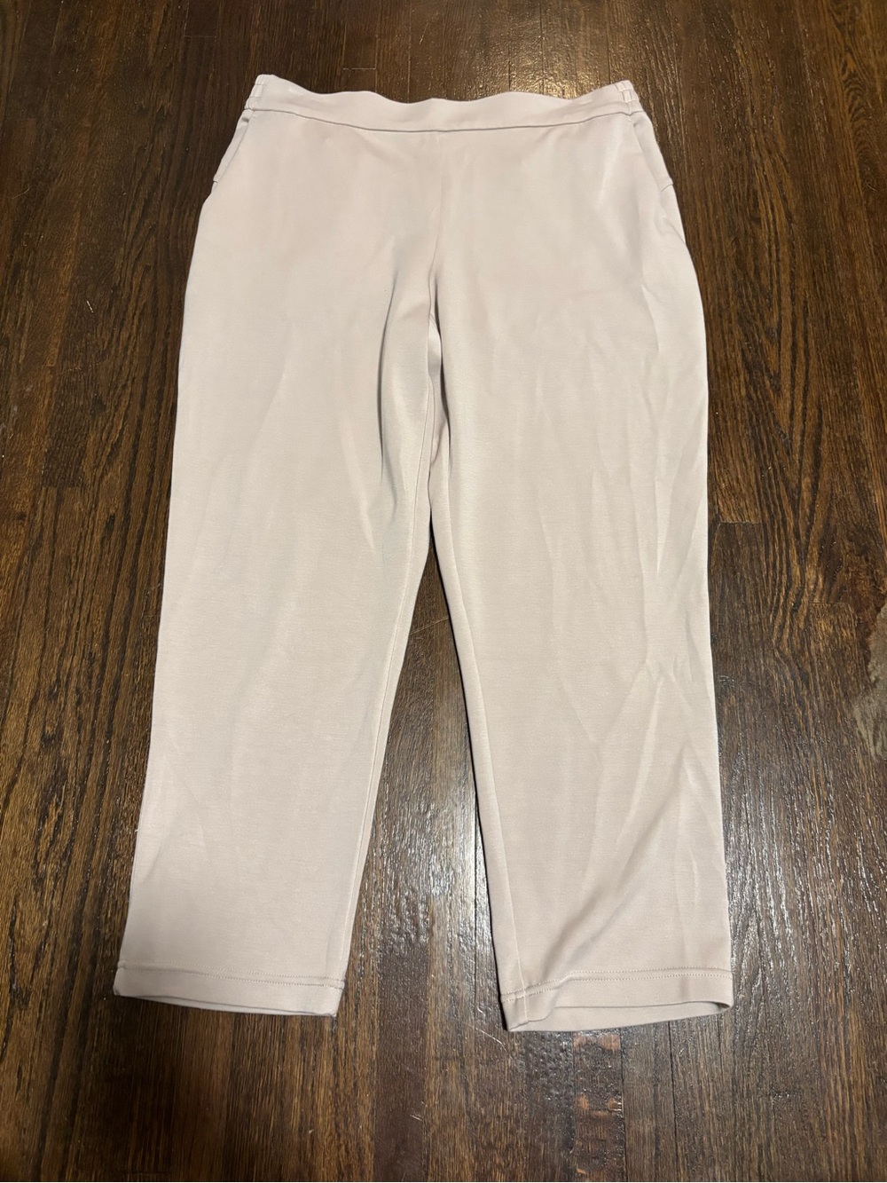 MAISON D’AMELIE, Light Lounge Cropped Pants, Size 14